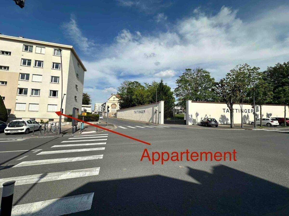 Appartement Au Coeur Du Quartier Taittinger à Reims Extérieur photo