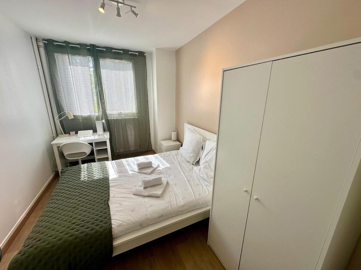 Appartement Au Coeur Du Quartier Taittinger à Reims Extérieur photo