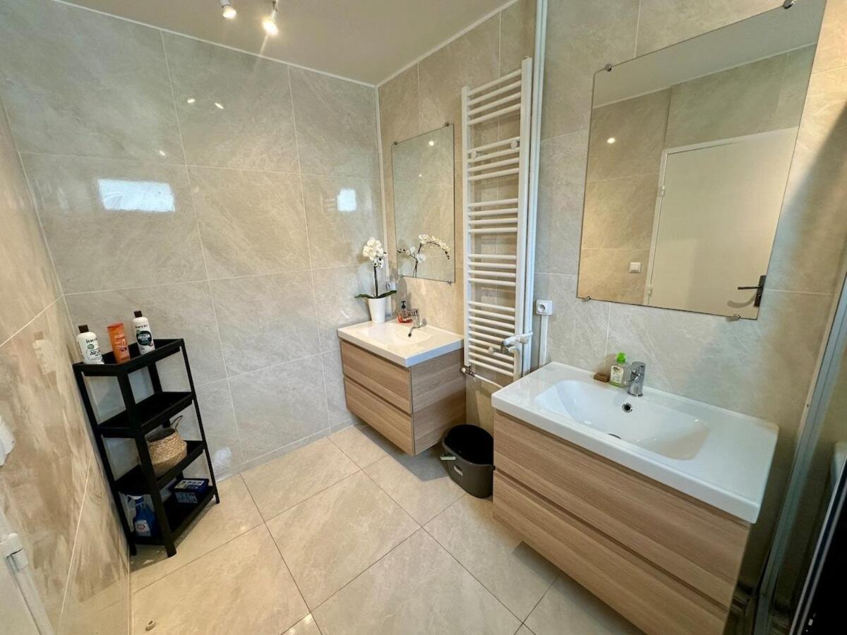 Appartement Au Coeur Du Quartier Taittinger à Reims Extérieur photo